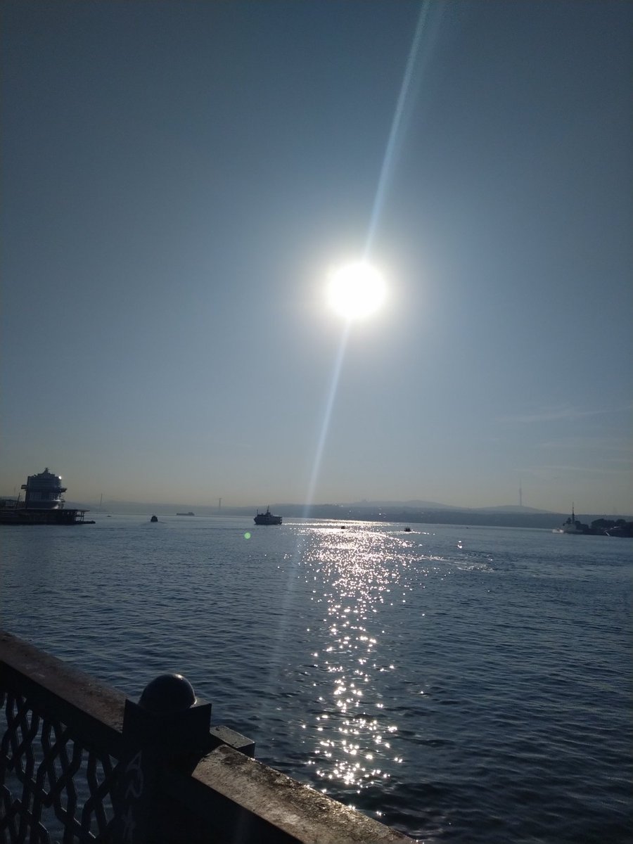 Enginkrd34's tweet photo. Günaydın #istanbul #bosphorous https://t.co/3Y3Yq9zayy