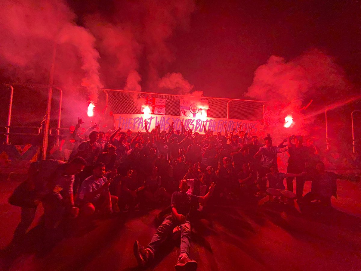 THE PAST WAS YOURS BUT THE FUTURE IS OURS💙

#decitizens