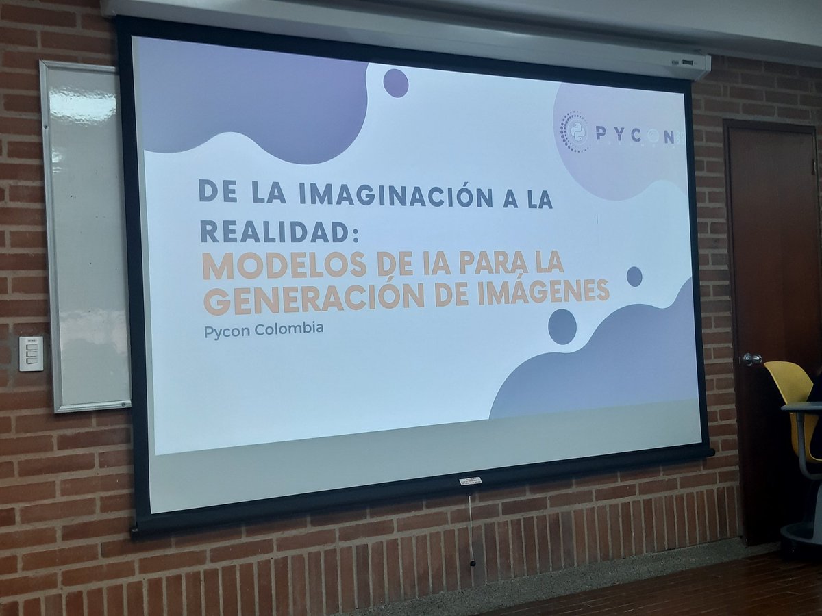 Fefi95's tweet image. A bit of Day 2!

#PyConColombia2023