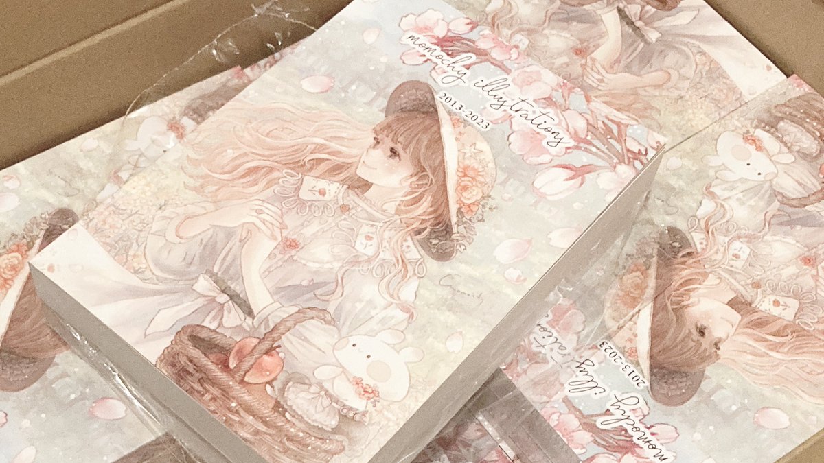 「画集再販のお知らせ  完売していた初画集ですが、 12日(月)からギャラリーにて」|momochy🐇 (ももちー)のイラスト