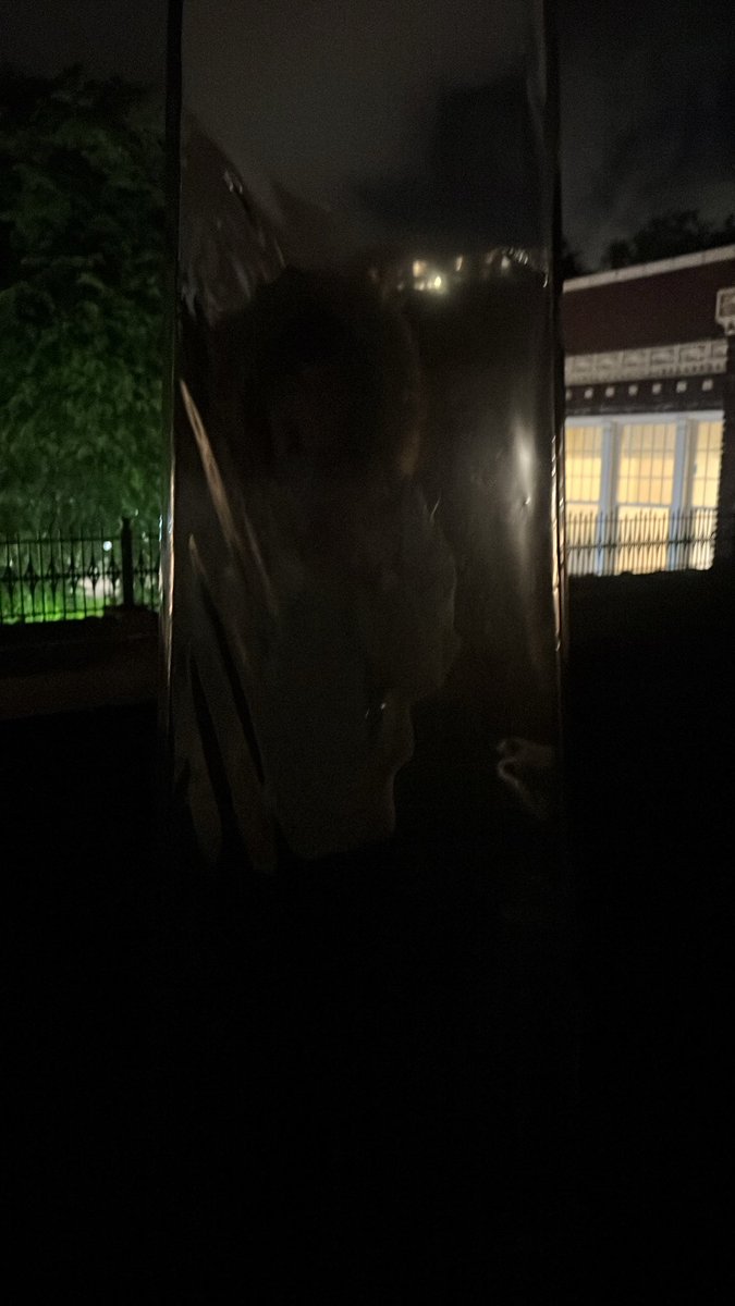 comishly (@cmshly) on Twitter photo 