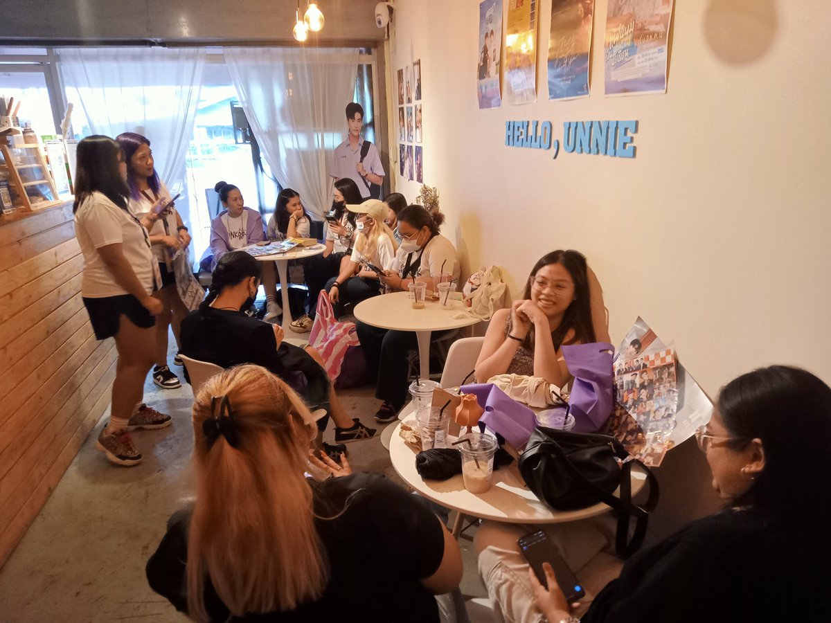 deviantEYNgel's tweet photo. ATM Bring Me game with #XternityWithBTS attendees here at Cafe Unnie
@JinKookPH https://t.co/76pHXbv7c8