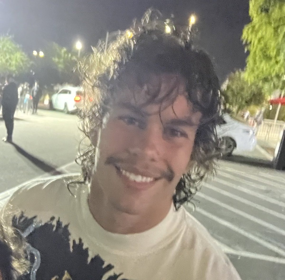 StacheOfCade tweet media