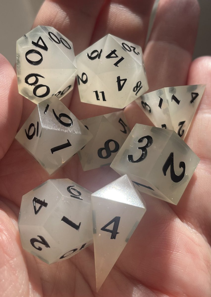 Ying to the Onyx set these Translucent White dice are available on my Etsy shop!
FoxGamingau.Etsy.com
#dice #dicemaking #dnd #dnd5e #dungeonsanddragons #rpg #ttrpg #roleplaygame #epoxyresin #homemade #handmade #handmadedice #tabletop #tabletopgames #pathfinder #etsy #white