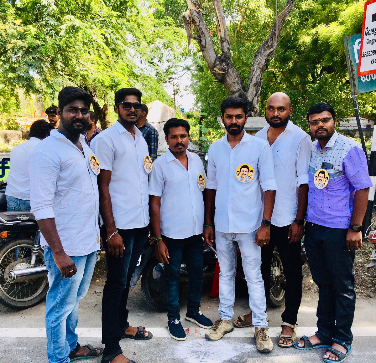 SalemManiDmk's tweet photo. 🏴🚩முதல்வ���ின் பொற்கரங்களால் தலைவர் கலைஞரின் சிலை திறப்பு விழா, ஈரடுக்கு முத்தமிழறிஞர் கலைஞர் #மு_கருணாநிதி நூற்றாண்டு மாநகர பேருந்து நிலையம் திறப்பு விழா, 5000 நபர்களுக்கு அரசு நலத்திட்ட உதவிகள் வழங்கும் விழா..
#itwingdmk https://t.co/PAxKBcL42O