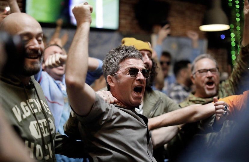 AntoninoIorfida's tweet image. La tifoseria del Manchester City è poca roba, piena di occasionali.
Poi ci sono due uomini che valgono 10 tifoserie e che ieri hanno fatto cantare il Mondo.
È la vittoria degli OASIS.
Ridateci la nostra band ❤