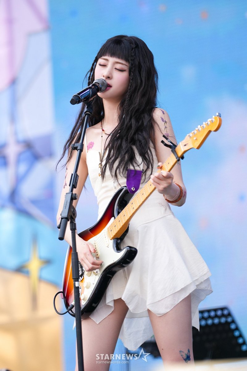 HUH YUNJIN GLOBAL on X: 