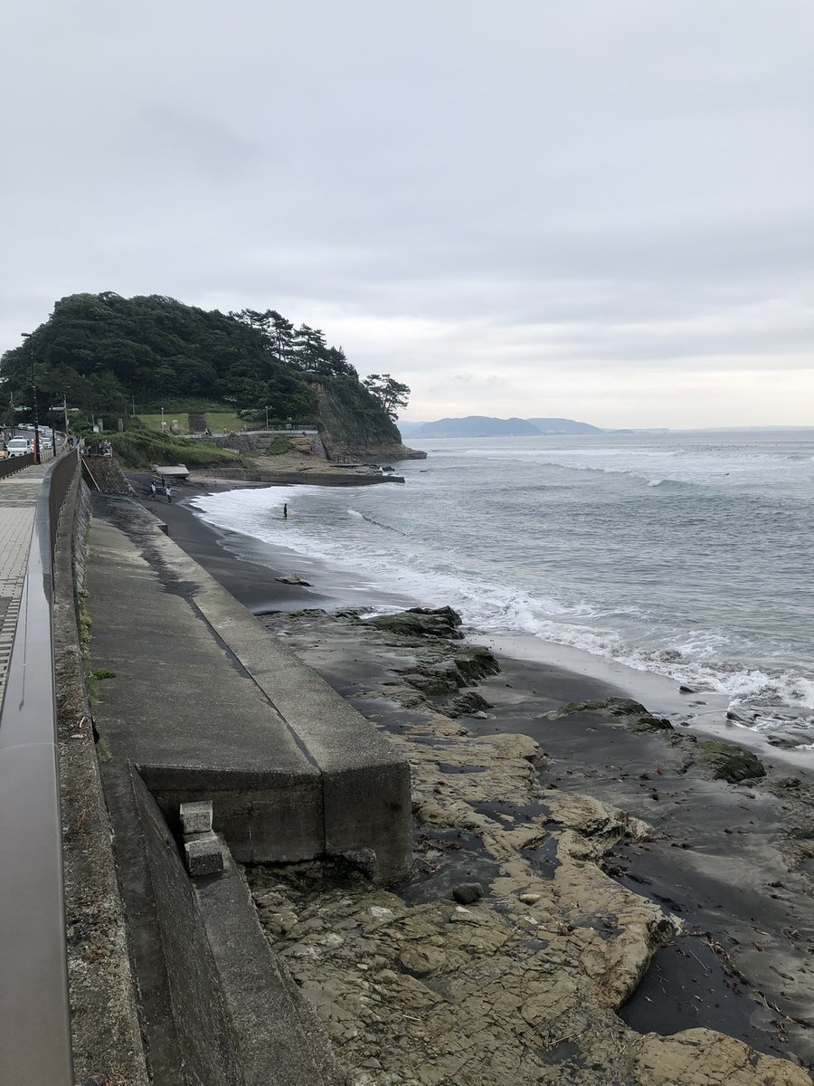 はんぱなく癒されるんだけどw https://t.co/qvXHpcyaQZ