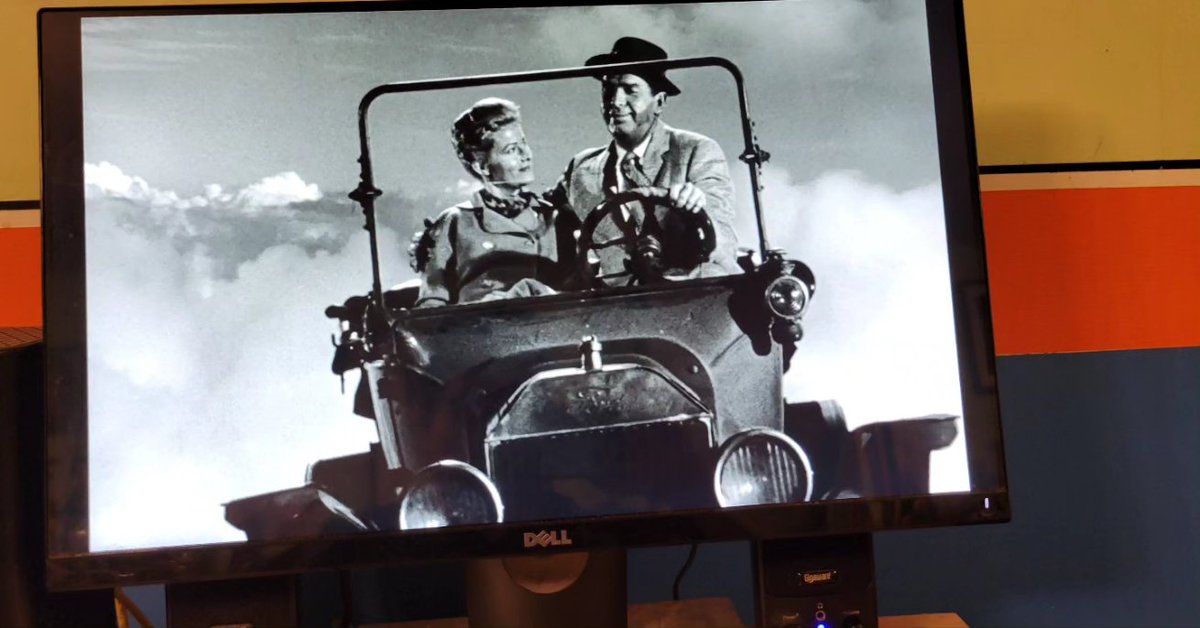 Disneyfan9523's tweet photo. I Just Watched Walt Disney's The Absent-Minded Professor On Disney Plus And That Was Amazing! #TheAbsentMindedProfessor #AbsentMindedProfessor #FredMacMurray #NancyOlson #KeenanWynn #TommyKirk #EdWynn #Disney #D23 #Disney100โฏโฏโฏ #Disney100YearsOfWonder #WaltDisney https://t.co/YK0zCWBIHK