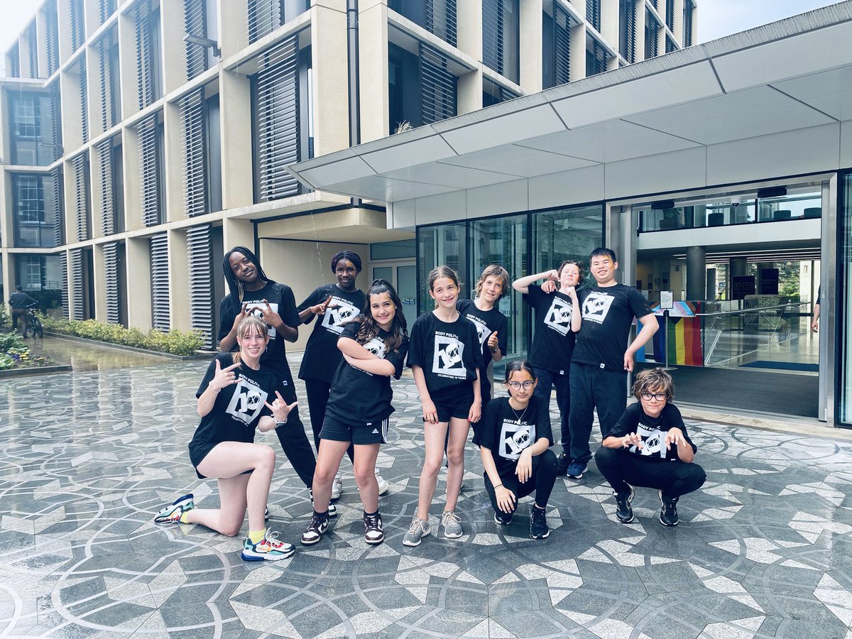 What a brilliant day yesterday! Our young people loved the experience. Well done to everyone involved 👏👏
<a href="/TORCHOxford/">TORCH Oxford</a> <a href="/UniofOxford/">University of Oxford</a> <a href="/ShapingDestinyx/">Shaping Destiny</a> #CommunityEngagement #dance