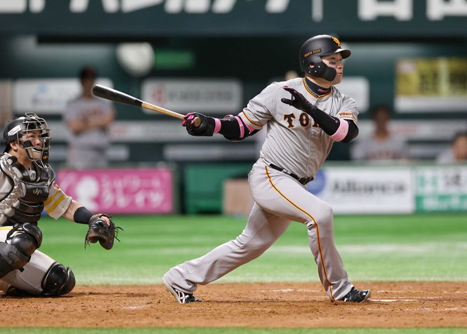 年末のプロモーション年末のプロモーションジャイアンツ 松田 オーロラ