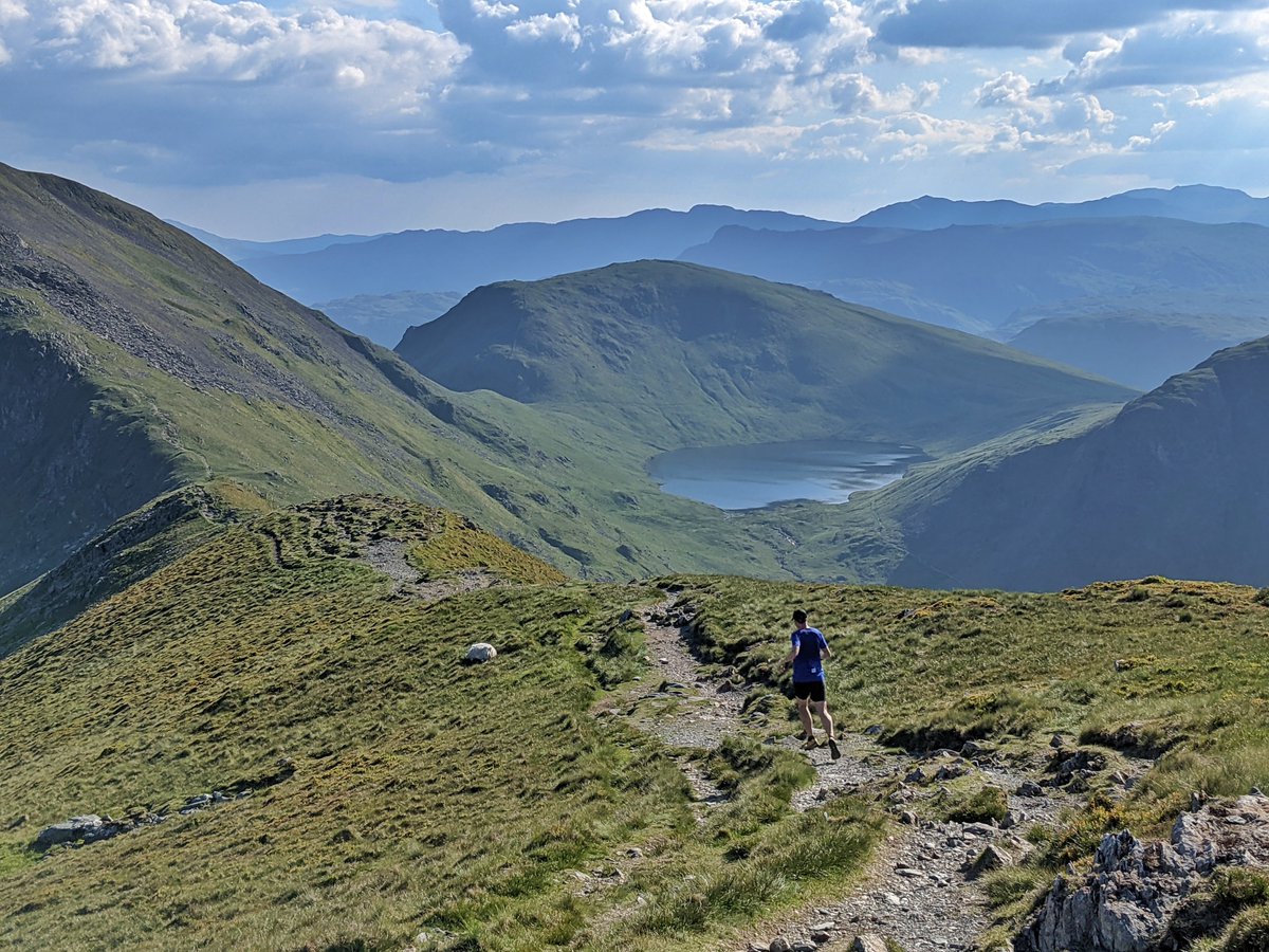 Where is your #SundayRunday taking you?

📸: Richard wears the Endure Tee
#TreadLightly #tribesports