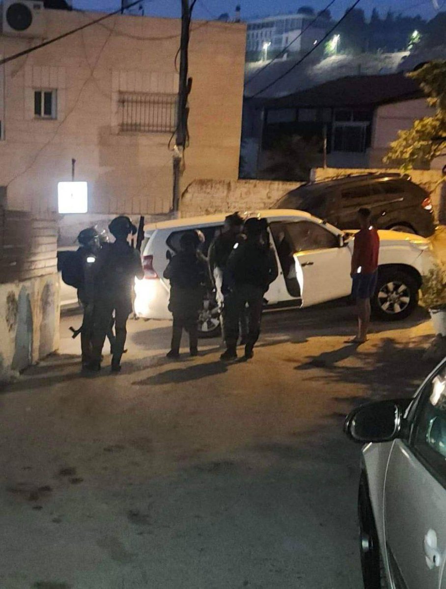 ⭕ The occupation forces arrested the Jerusalemite boy, Muhammad Yasser Darwish, from the town of Al-Issawiya, at dawn today.
 #Unchilding
 #FreeThemAll