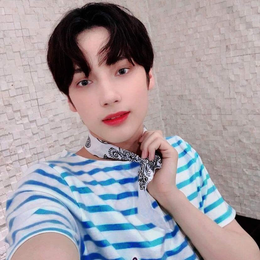 HELLFXCLTW's tweet photo. Tonight I'm into #𝕚ce·𝚌reāmꪆ୧𝒍and⁩ 🍨♡  y es por ello que me puse las pilas para poder disfrutar de ⁦#𝟷𝟶·𝟶𝟼𖠇𝚂ayi͜͡t·𝚖𝚙𝟹⁩ all night, así que nadie se mueva, porque ⁦#𝙻ilyー𝑓t·ᡴꪫ·𝙹ackie⁩ es la collab del año. ☝🏻

𝕚m 𝚗ame ٩(ˊᗜˋ*)و ♡ 𝐥𝗂͟v https://t.co/si1EV1flvm