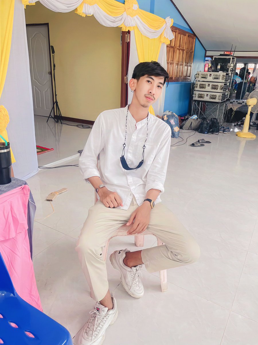 ae_freedom10's tweet photo. อยากเจอรักดีๆ นาทีนี้ก็ต้องเราแล้วป่ะ 😜 https://t.co/KPIk8gHBZ8