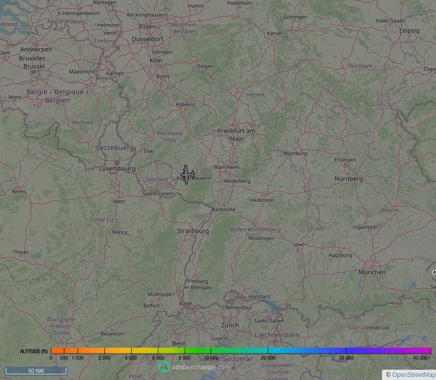 IntelskyB's tweet photo. 🇺🇸 United States Army ✈️ H60 ( Sikorsky UH-60M Black Hawk ) (18-20987, #AE61FF) as flight #LION494 was just spotted over 🇩🇪 Rhineland-Palatinate, #Germany.
🔴 Live tracking:
https://t.co/JiuumSIcp2
🖼️ by https://t.co/DmPVsxJ9oT https://t.co/xxfMJeH6zt
