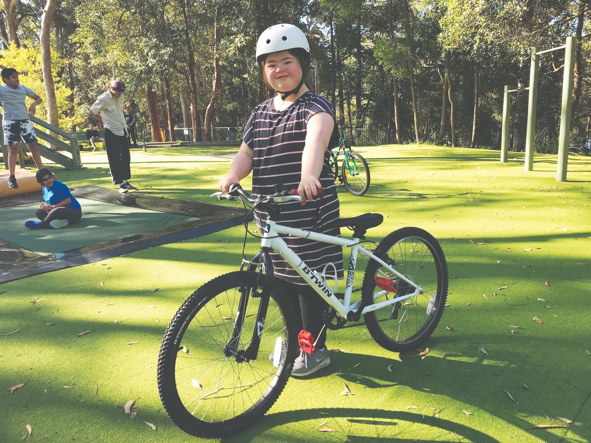 Warrah Specialist School has received a generous donation of six children’s bikes from Australian social enterprise, Revolve Recycling. 

Read more: galstoncommunity.com.au/revolve-recycl…

#revolverecycling #recycling #specialistschool #bikes #bikeservice