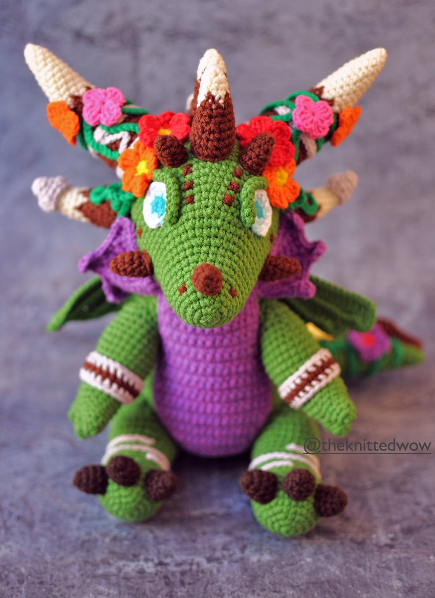 Ysera 💚
Dragon Aspect Plushies (only knitted)
<a href="/vaestroart/">Vae</a> 

#Warcraft 
#worldofwarcraft 
#Dragonflight 
#crochet 
#toys