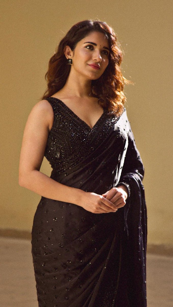 FyUkkNyaIAEuq0-?format=jpg&name=medium