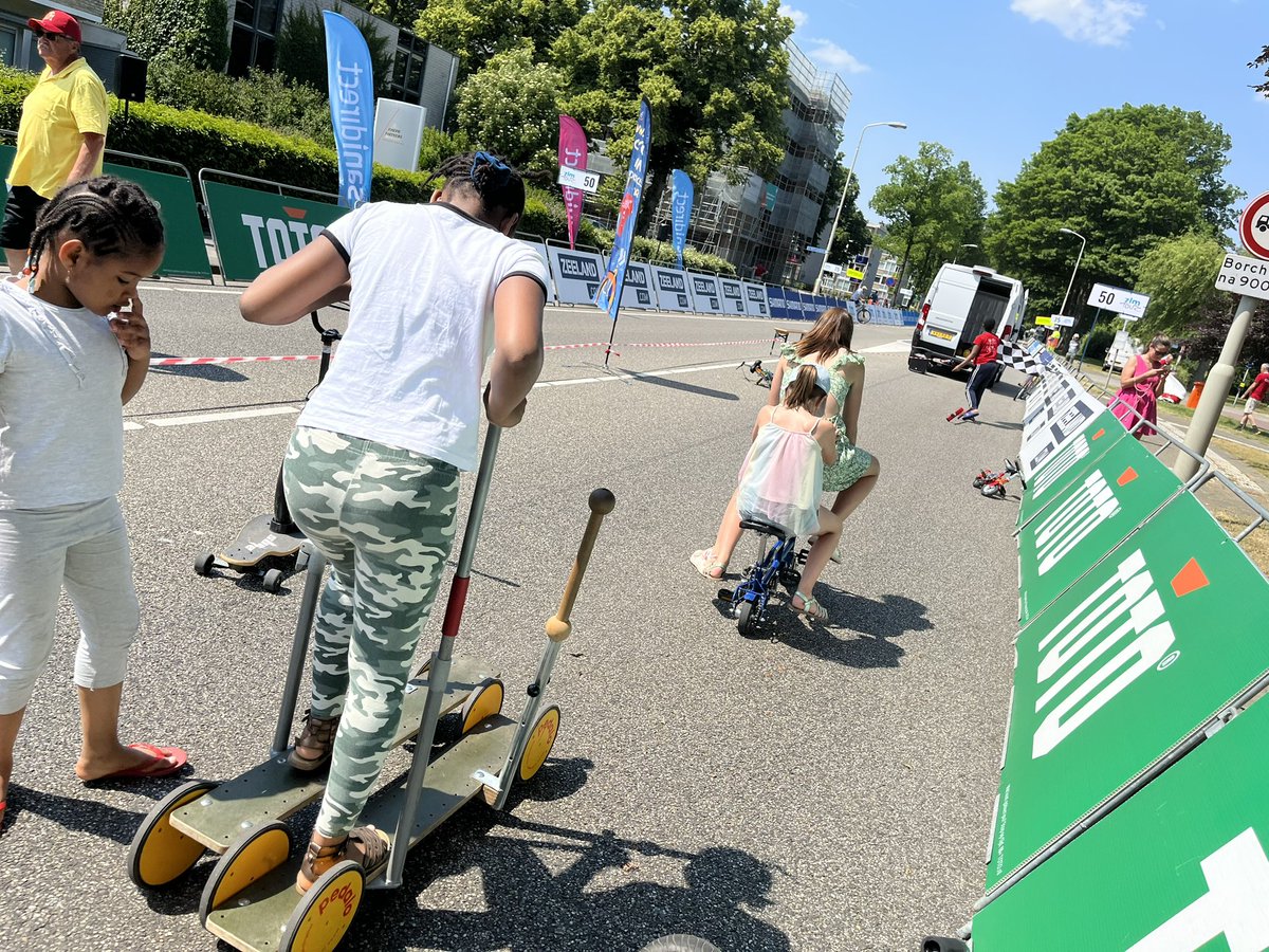 cycle_fun's tweet image. FUNBIKING @ZLM_TOUR bij 🏁 @gem_roosendaal 🥳🚲❤️