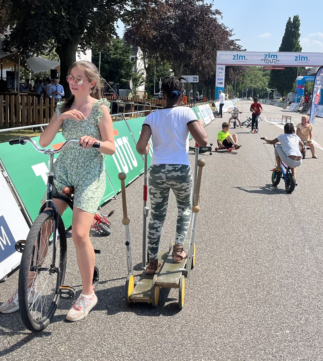 cycle_fun's tweet image. FUNBIKING @ZLM_TOUR bij 🏁 @gem_roosendaal 🥳🚲❤️