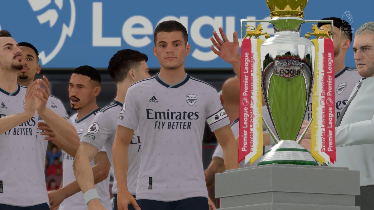 joao_sanmartin's tweet photo. Fim da temporada por aqui, com uma TrΓplice Coroa DomΓ©stica #Arsenal #DomesticTreble #Fifa23 #NintendoSwitch https://t.co/I3z19LfSJ0