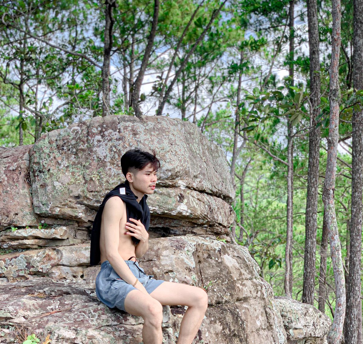 RITHY56880251's tweet photo. Happy Sunday 🌿🤍
អាកាសធាតុល្អ ណាស់ថ្ងៃនេះ https://t.co/o3nJ2XNzcz