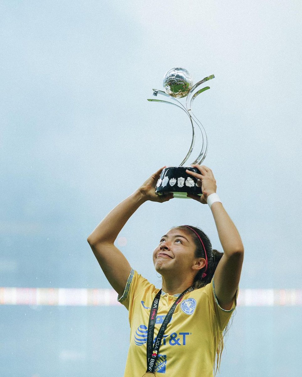 daninani108's tweet photo. @AmericaFemenil 😻😻🥹🥹🥹 https://t.co/UlUTYNneUa