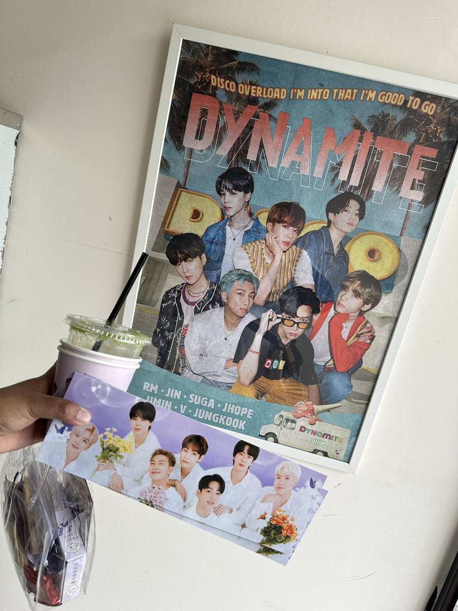tkhanhyo's tweet photo. Lot of love ! Excited & So happy ! π
First time in my life for this happiness π―
Keep here for best of d-day 11 June 2023 π«Άπ»
#TimewithBTS
@forevermy_seven https://t.co/yhKu74hwwX