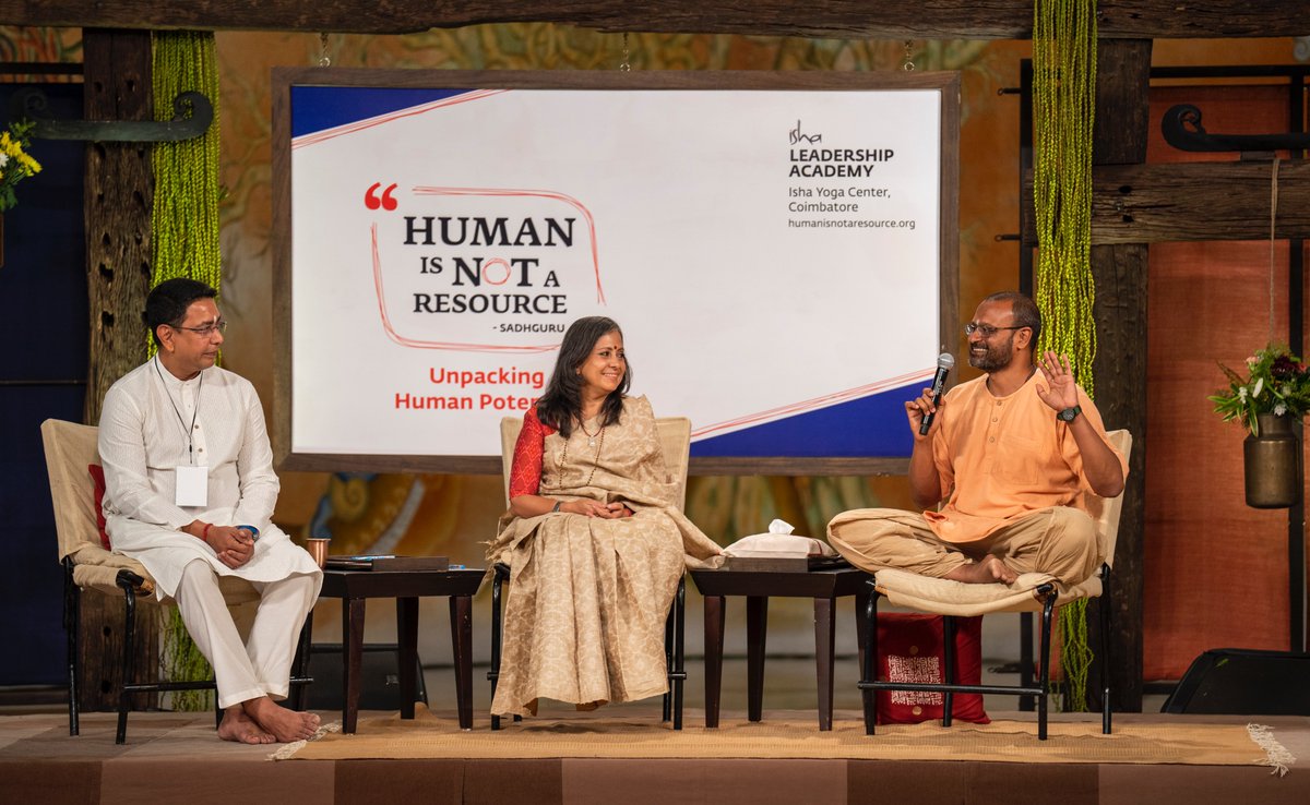 SadhguruAcademy's tweet image. On the 3rd and final day of HINAR, Isha volunteers Moumita Sen Sarma, Swami Ullasa, and Vikramjiet Roy share inspiring stories of their journey with Isha, their highs and lows, and what inner transformation means to them. #humanisnotaresource #IshaLeadership #talentmanagement