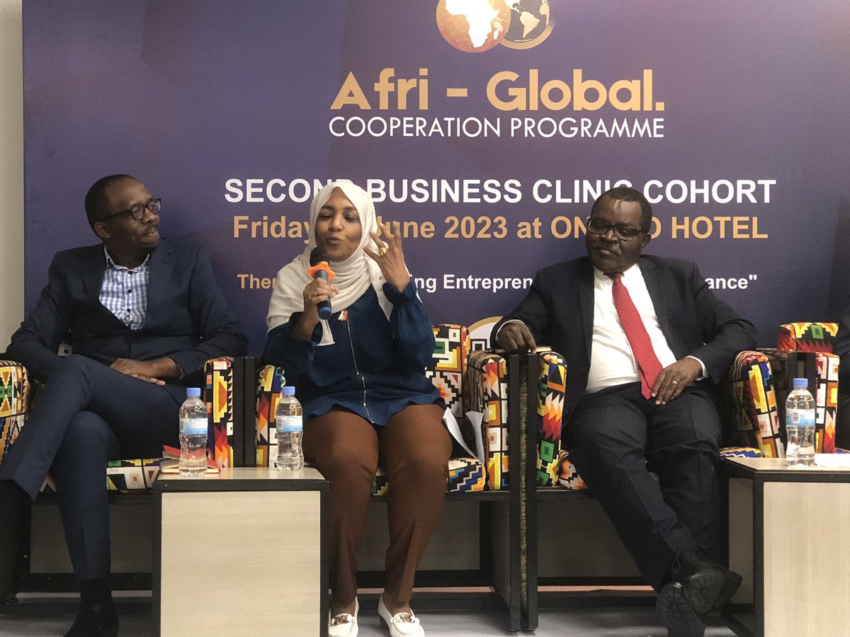 Afri_GlobalP's tweet photo. In his opening remarks at the 2nd business clinic of the Africa-Global Cooperation Programme, @ShyakaMichaelN the CEO, expressed his warm welcome to all the distinguished guests in attendance. He extended his gratitude for their presence and contributions,acknowledging https://t.co/PknKthKZ72
