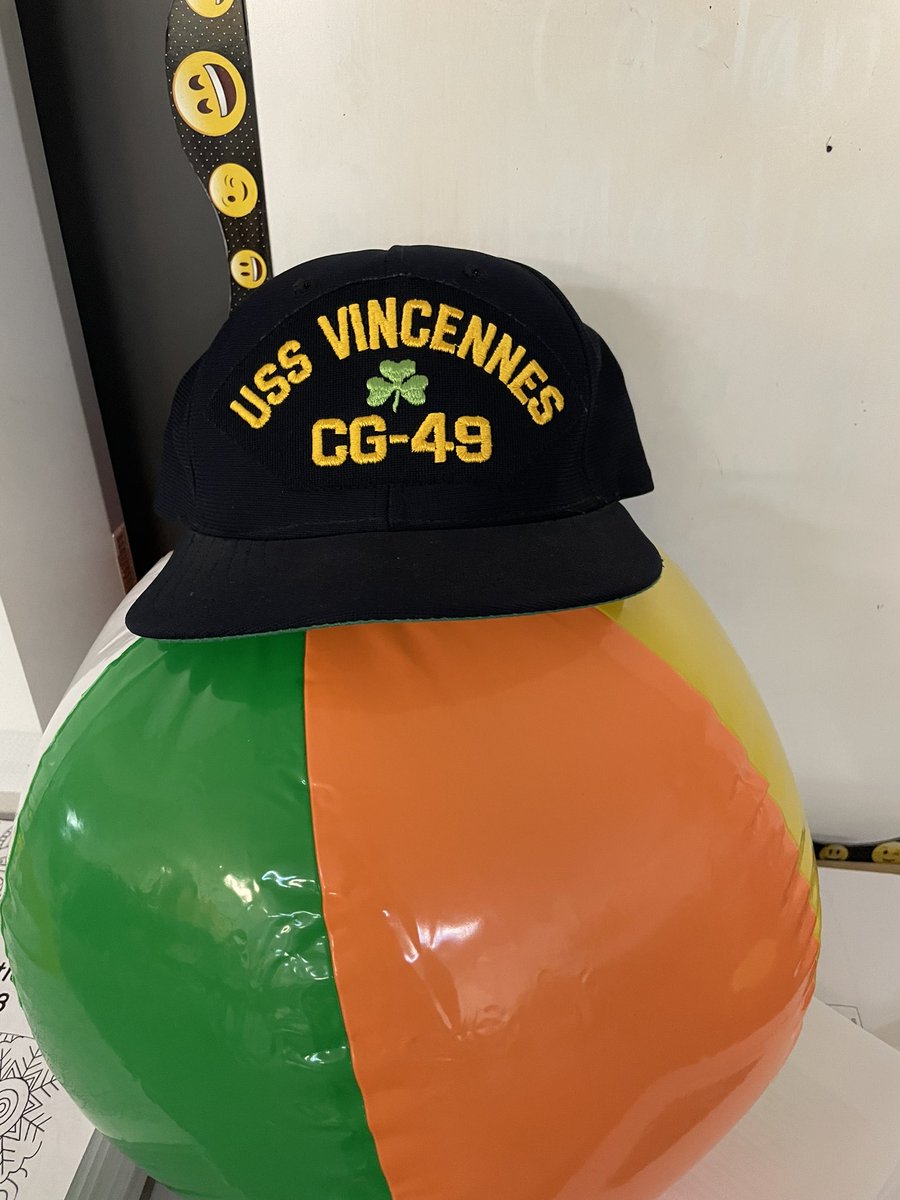 Day 3 of 4th grade spirit we were “Dressed like the VA Regions” but didn’t get a photo <a href="/HuntersWoodsES/">Hunters Woods ES</a>  #EmojiNation #4thgraderocks #lastfullweekofschool