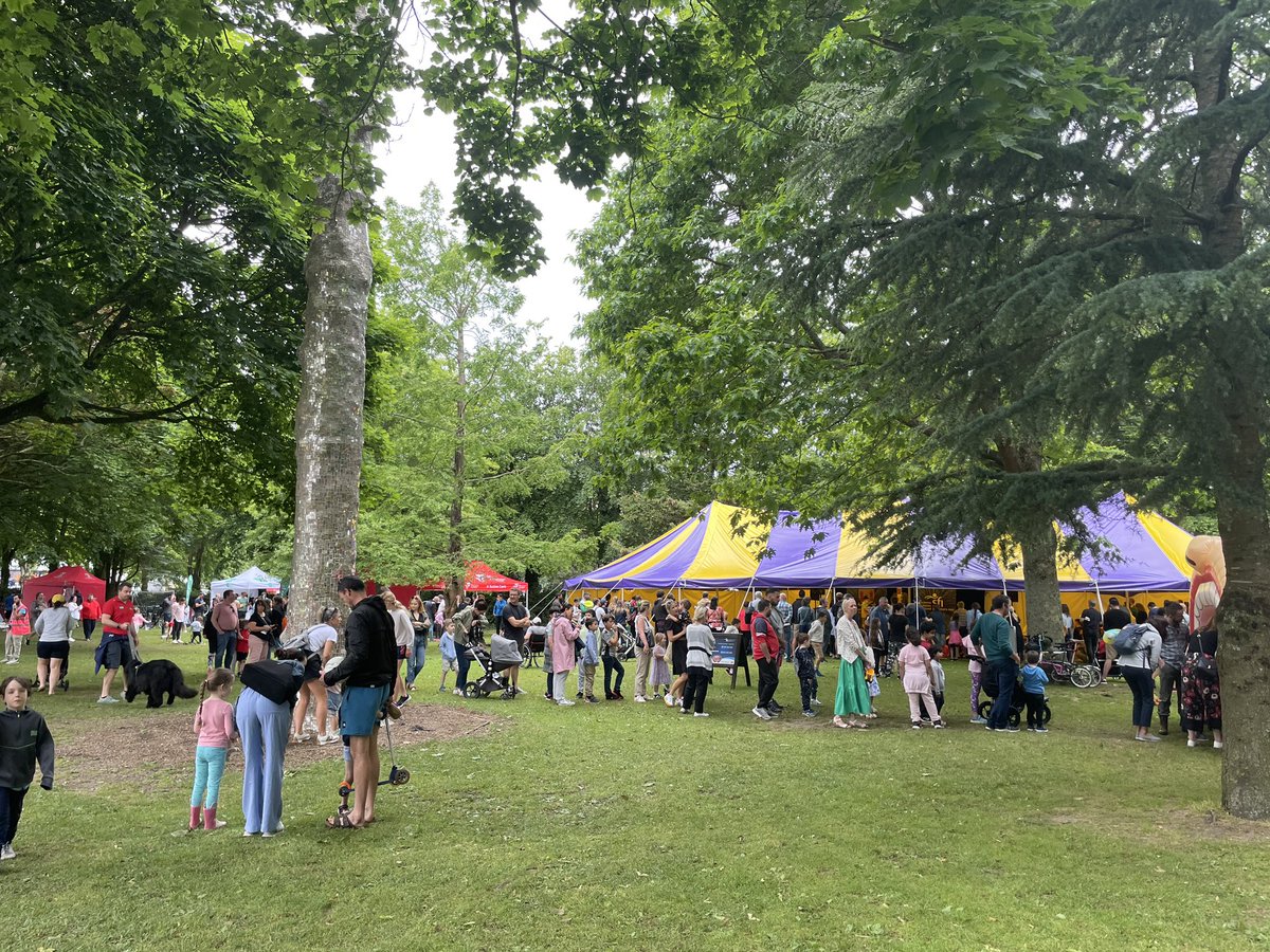 Great buzz today at the Cork Carnival of Science in Fitzgerald’s Park. Fascinating exhibits from @ucc and all over the country and big crowds of families and visitors getting actively involved in science #Cork #Science