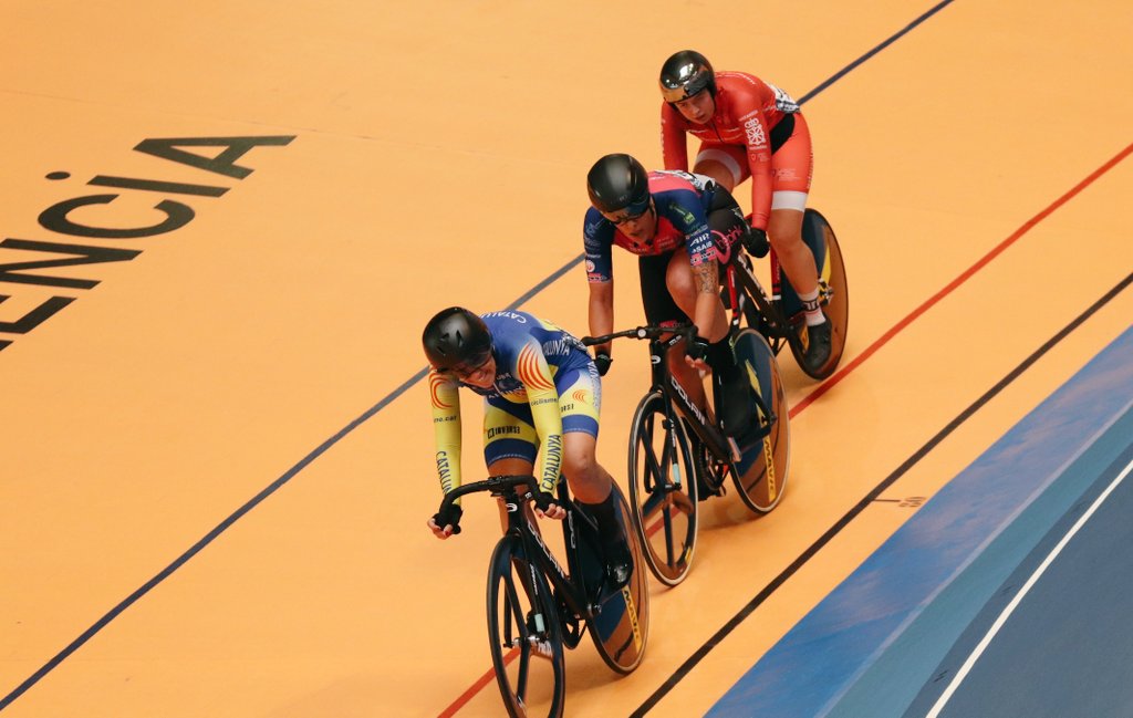 #CEPistaValencia23 | ¡<a href="/ziiortzaa/">Ziortza Isasi Cristobal</a>, campeona de España de Puntuación! 👏

🥇 Ziortza Isasi - 50 pts
🥈 Isabel Ferreres - 40 pts
🥉 Marina Garau - 39 pts
4️⃣ Laura Rodríguez- 35 pts
5️⃣ Tania Calvo - 31 pts

#GPHyundaiMarcosAutomocion