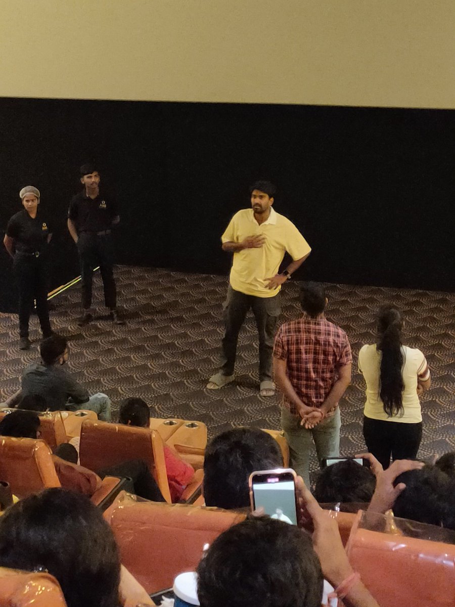 tweettomaniac's tweet photo. #MemuFamous Movie super vundi ga... House full ..
Enduku antha negativity spread chesaru...
The guy who played Bali character also watched this show with audience.. we didn't know until the end https://t.co/OkJsl7ElUY