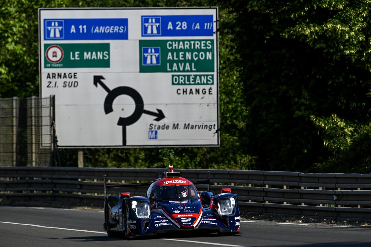weareapplied's tweet photo. Under 2 hours to go in the #LeMans24 for our friends @UnitedAutosport. Come on team - keep pushing!! #BeUnited #WEC23 #LeMansCentenary https://t.co/eY3IA4otlA