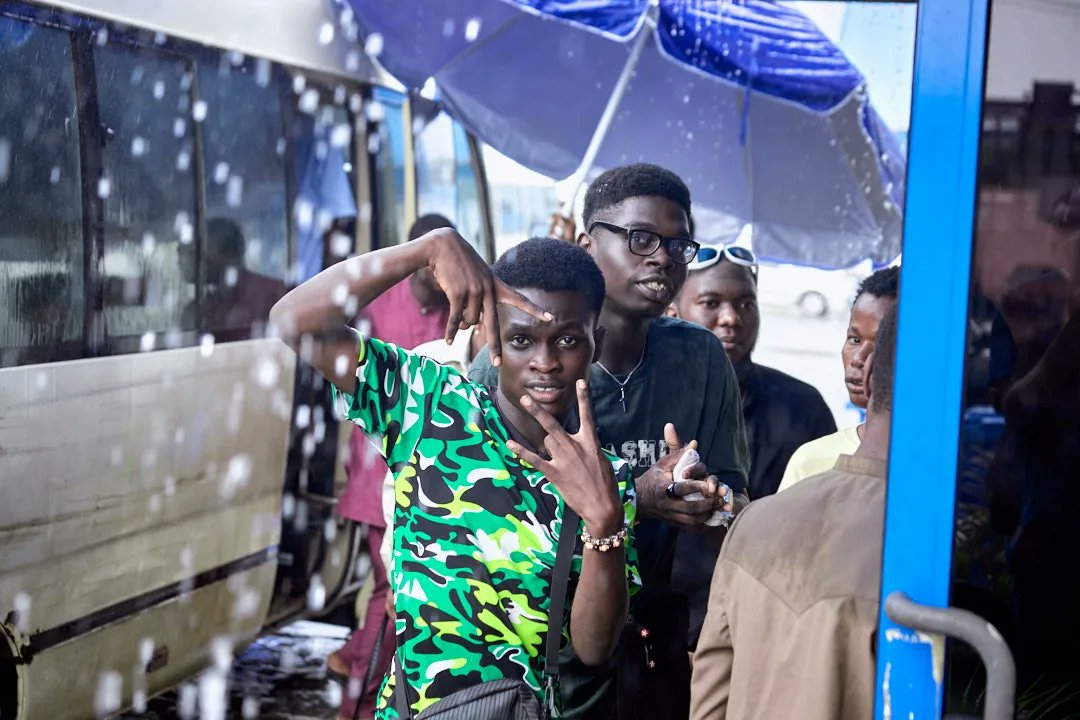 thestarhub_'s tweet photo. How we turn up for Freedom Day even in the rain! 🥳

#Embraceyourfreedom #FreedomDay #UltmateResurrection #TheReflexions #TheStarhub https://t.co/ZvFsFZI72J