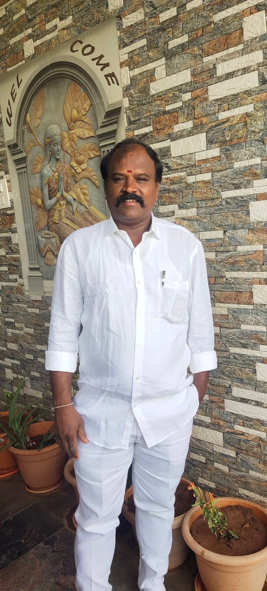 KuruvaParmesh's tweet photo. Today my Birthday https://t.co/bGpp52758h