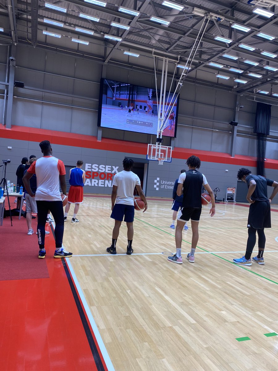 KrumeshPatel's tweet image. Summer keeps on rolling 

U20 Men’s @gbbasketball 

First camp down 

📍 @EssexRebels