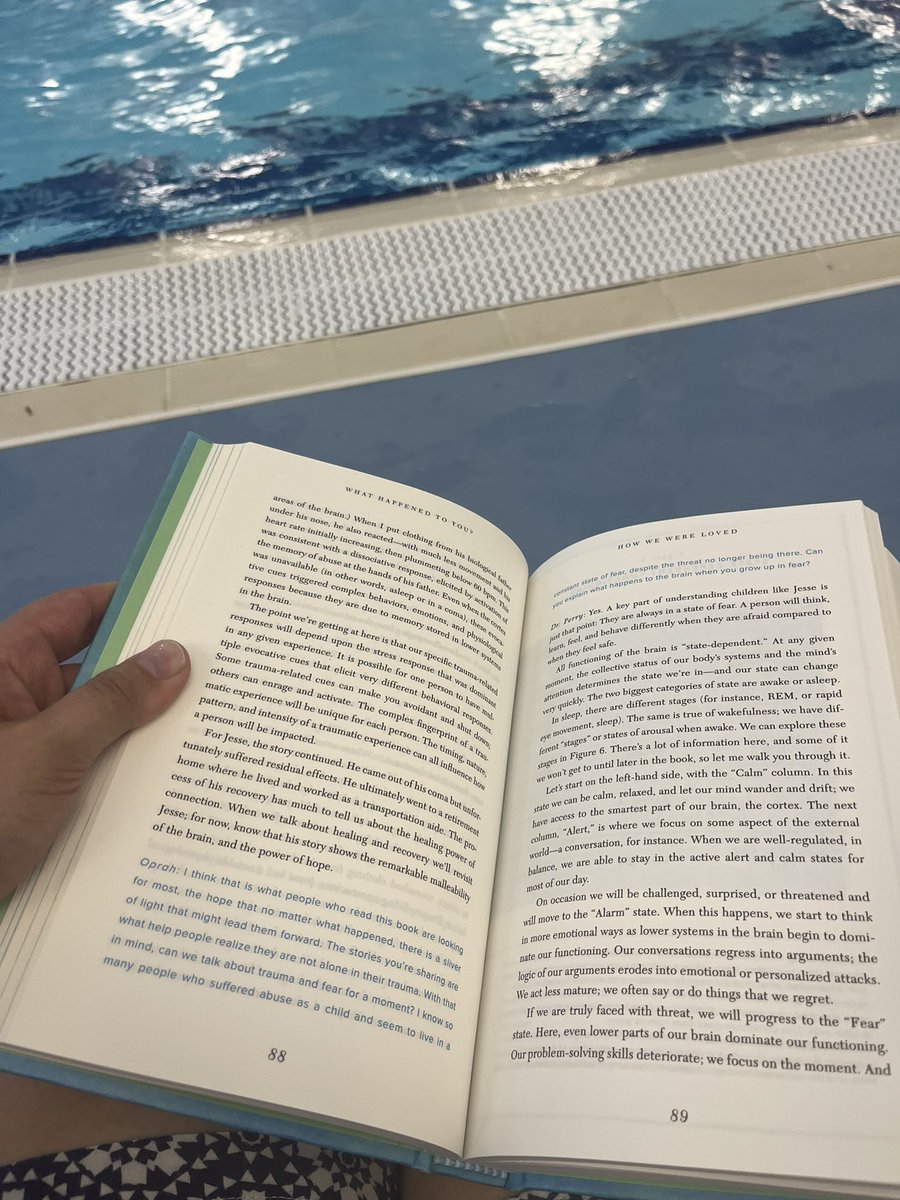 aimeebed's tweet photo. Whilst the littlest one is swimming, I thought I’d enjoy some time with my new book. Since starting my new job, I’ve had more time to reflect on me, my family, friends and work. An absolute must read if you fancy learning more about yourself or others 🩵 #bruceperry #bekind https://t.co/lOXBBHxwmF