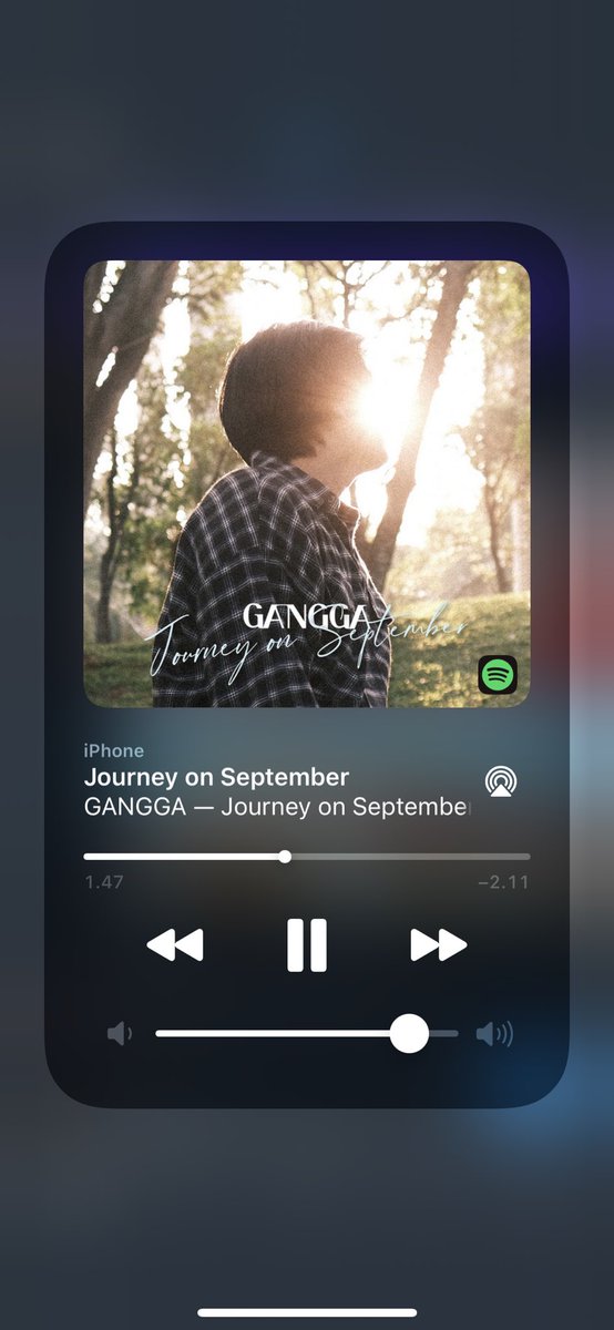 now playing gue galau banget anjir?