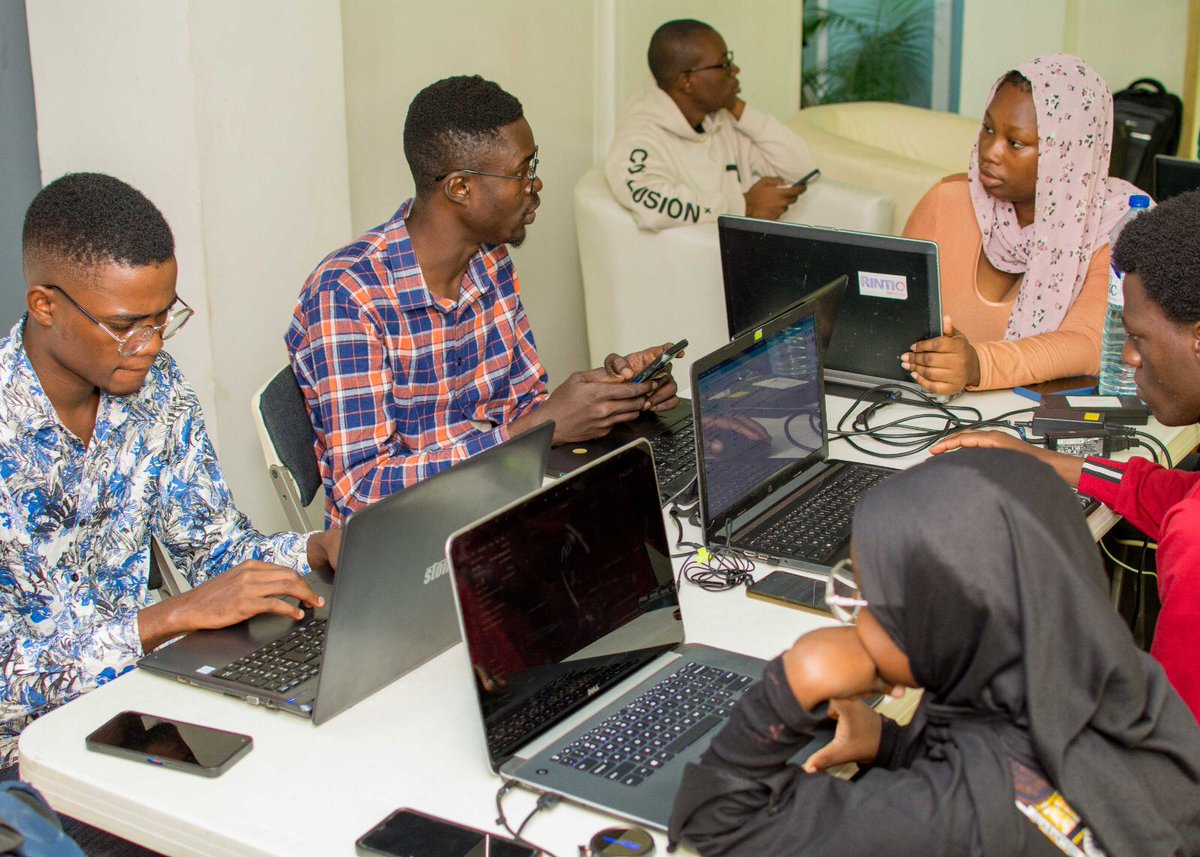 Africa TechUp Tour tweet media