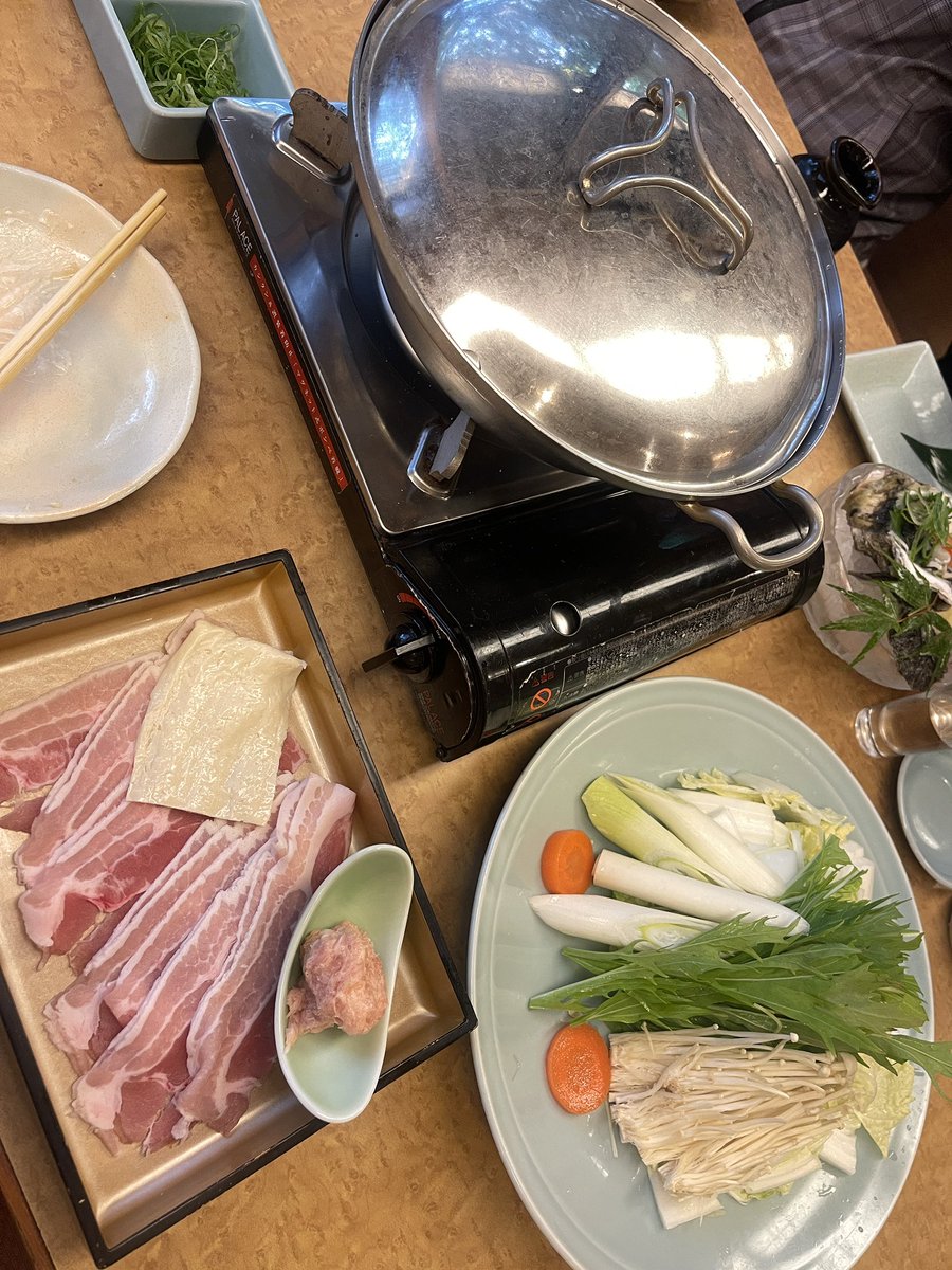 khuma0408's tweet photo. 前畑誕生日会🎊 https://t.co/a35eovOz3Q