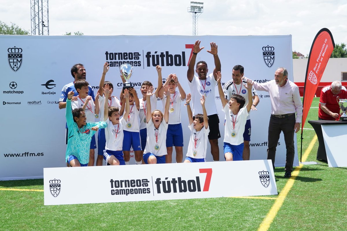 RFFM_oficial's tweet photo. 🏆  Torneo Campeones Fútbol 7

Primera Alevín
Campeón 
@reebokacademy
Subcampeón
@CiudadGetafeCF

Segunda Alevín
Campeón
@reebokacademy
Subcampeón
@CDTajamarFutbol 

#CampeonesFutbol7 https://t.co/kTY4AjX2BR