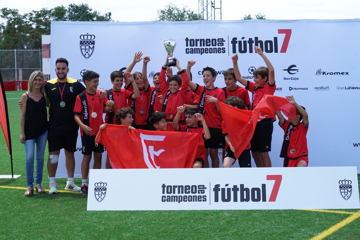 🏆  Torneo Campeones Fútbol 7

Primera Alevín
Campeón 
<a href="/reebokacademy/">reebokfootballacademy</a>
Subcampeón
<a href="/CiudadGetafeCF/">CiudadGetafe_oficial</a>

Segunda Alevín
Campeón
<a href="/reebokacademy/">reebokfootballacademy</a>
Subcampeón
<a href="/CDTajamarFutbol/">Fútbol Tajamar</a> 

#CampeonesFutbol7