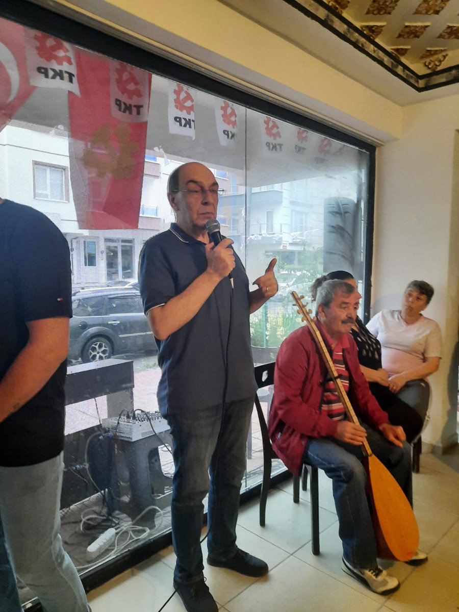 Her semtevi bir umut,bin umut demektir.Bizleri güçlü kılan umutlar semt evlerinden doğar,yeni umutlara omuz verelim diyorum .
@#TKP gelir herşey değişir.