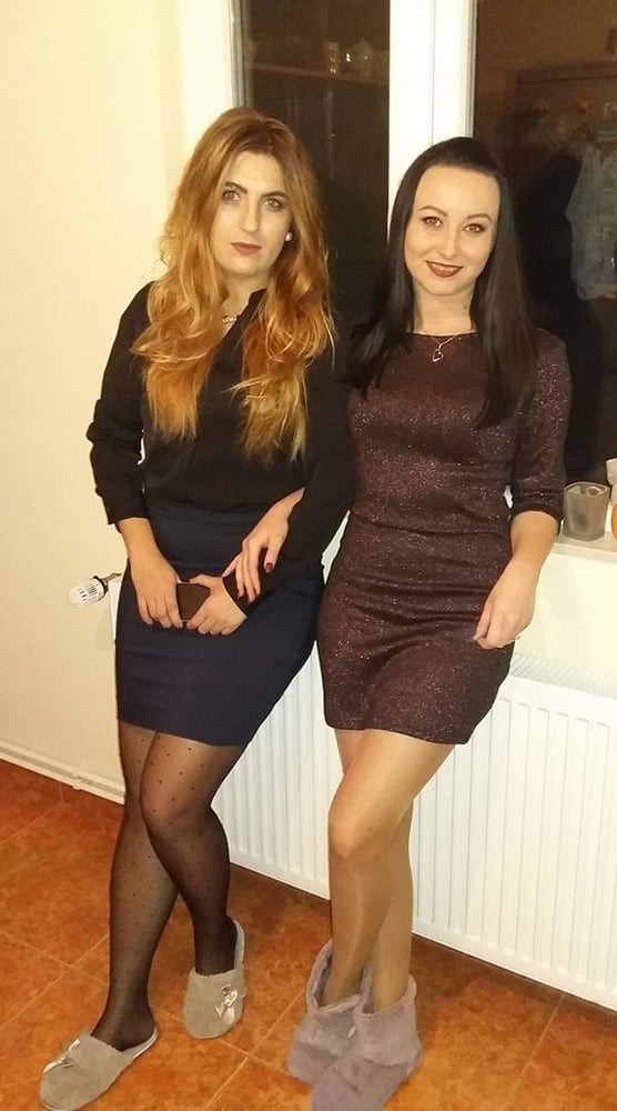 Amateur Pantyhose On Twitter Girlfriends Posing In Pantyhose