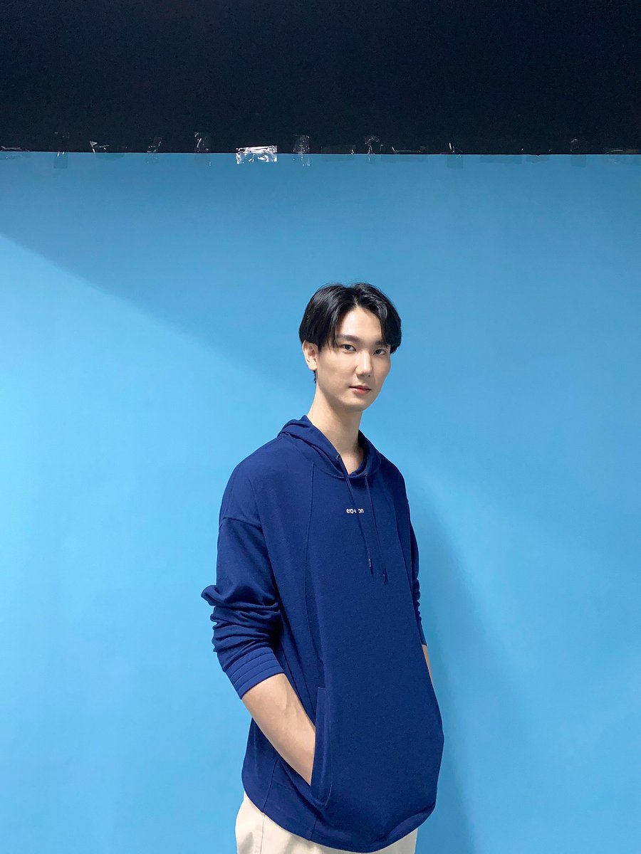 Jarukit Meemanee tweet media