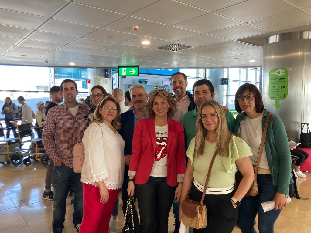 Nos vamos con un grupo de Fruteros a Portugal a conocer el Manzanas de Alcobaça #manzanadealcobaça #maça <a href="/tiernoquepido/">Cristina Tierno. Ideas de Vinos, gastronomía y más</a>