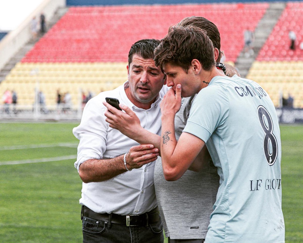 FrancArtiga's tweet photo. Thank you to all the players, staff and club workers who helped us achieve this incredible promotion to the "Silver Division"!! 💙💙💙
Many thanks to all the people who trusted me from the beginning in this project!!!!🙏🏽🙏🏽🙏🏽
@FCRodinaMoscow
#rodinafamily
#Спасибо
#sempreenvant https://t.co/5jKpsnbxY8